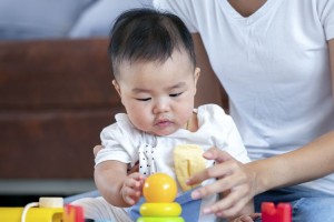 Bingung Bagaimana Mendapatkan  Baby Sitter Yang baik dan benar?  Berikut 9 Tipsnya